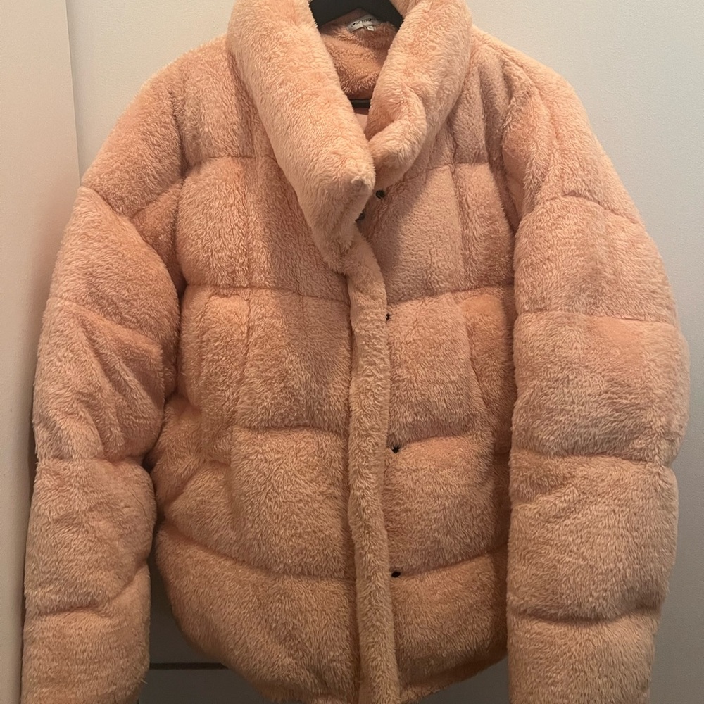 Teddy pink puffy bomber jacket